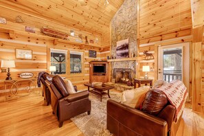 TV, fireplace, offices