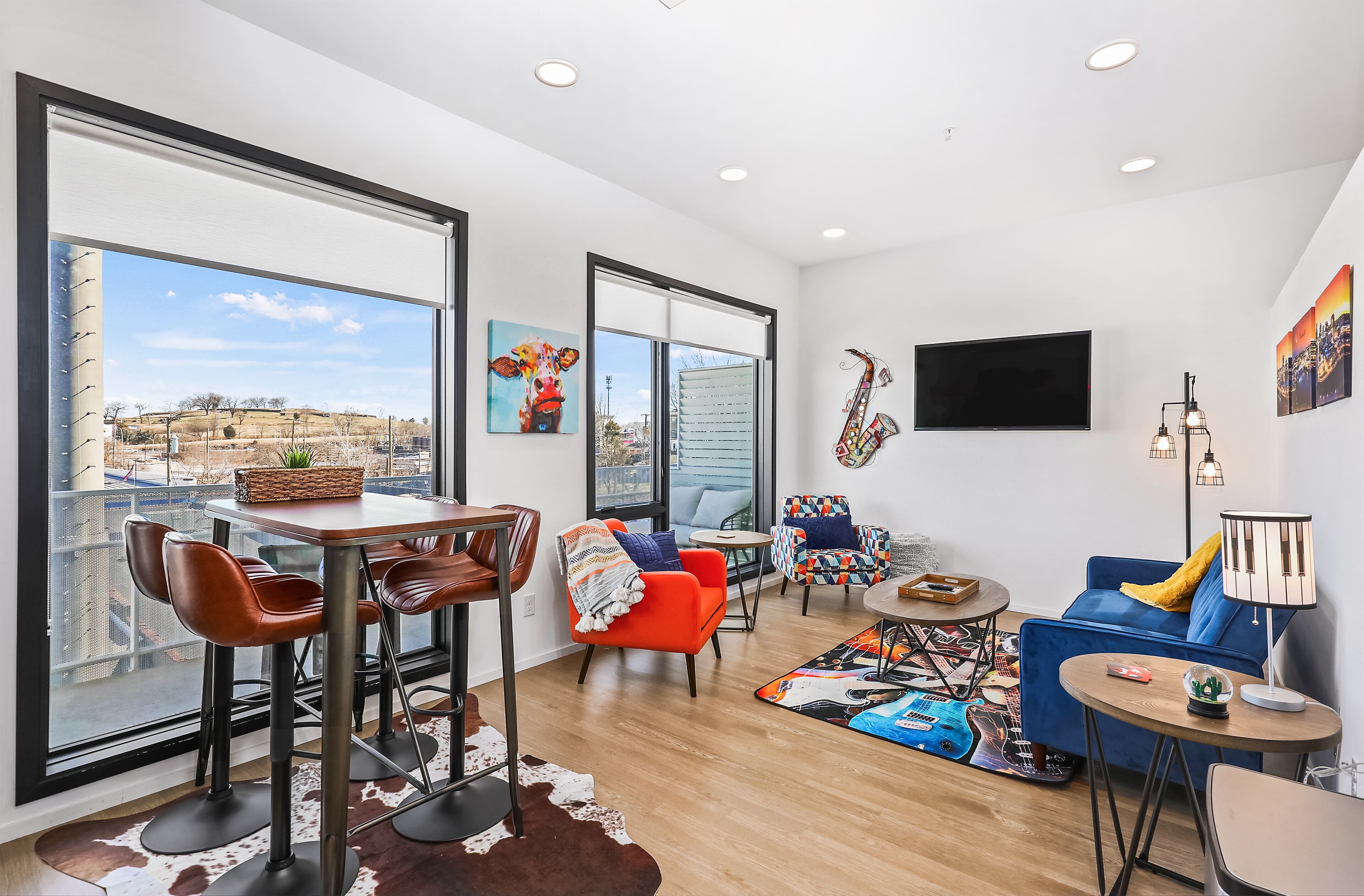 Third-Floor Condo with Free WiFi, Central AC, Washer/Dryer & Shared Pool