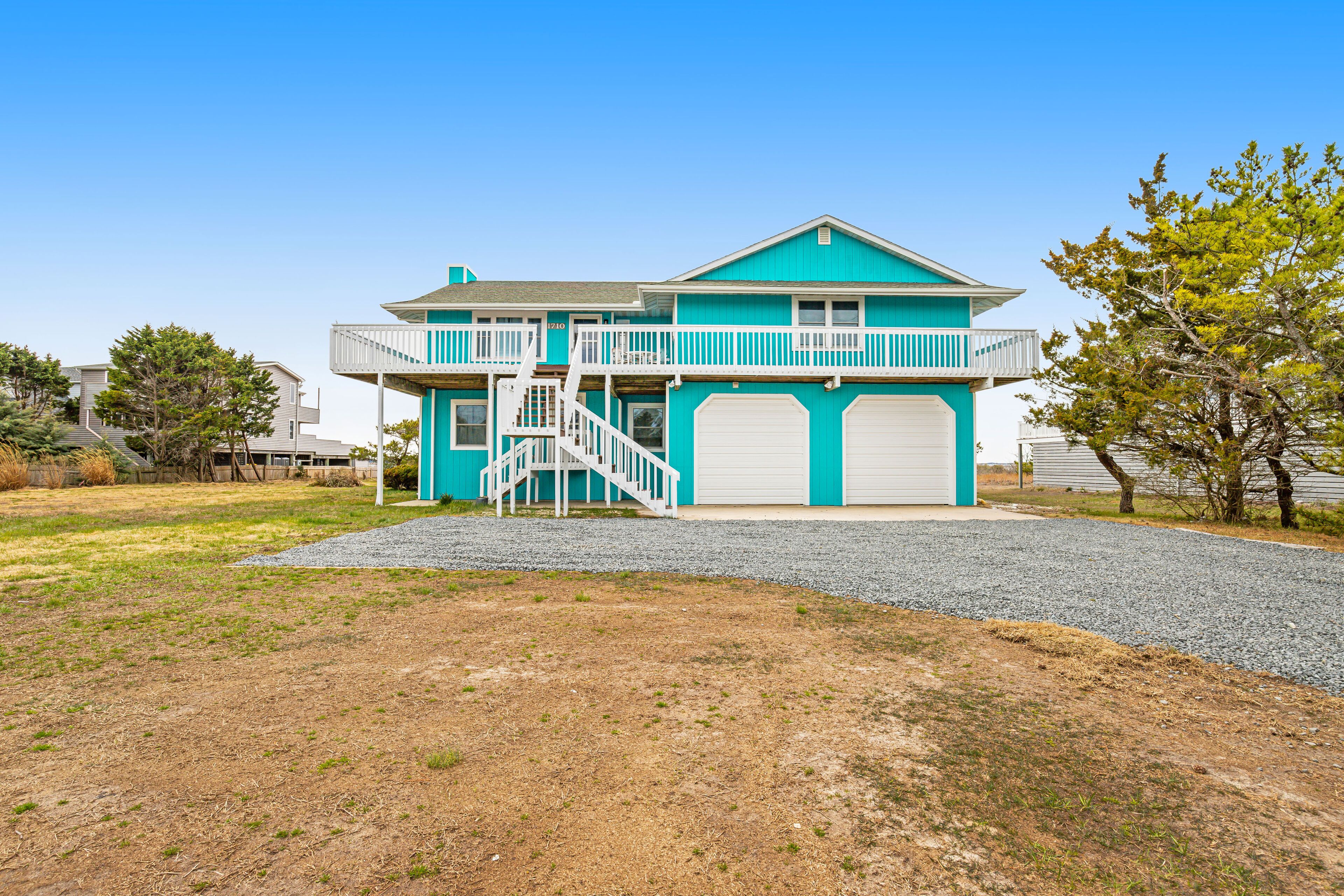 Dog-friendly town of Fenwick home with guest suite, WiFi, & elevator