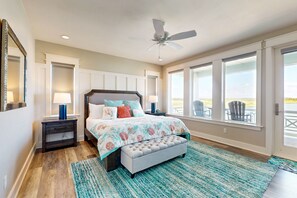 3 bedrooms, iron/ironing board, Internet, bed sheets