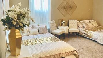 4 عدّة غرف نوم ومكتب ومكواة/لوح كي وواي فاي مجانًا