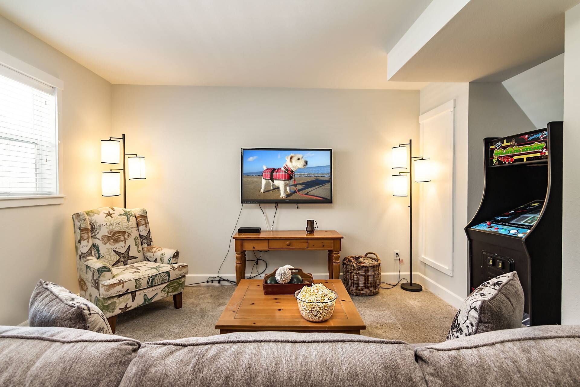 Phenomenal Panoramic Ocean Views, Next to Wetland, Pet Friendly, Hot Tub, Games, Walk to Beach