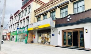 Ngoại thất