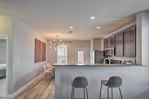 San Antonio Home w/ Patio + Grill Near SeaWorld!