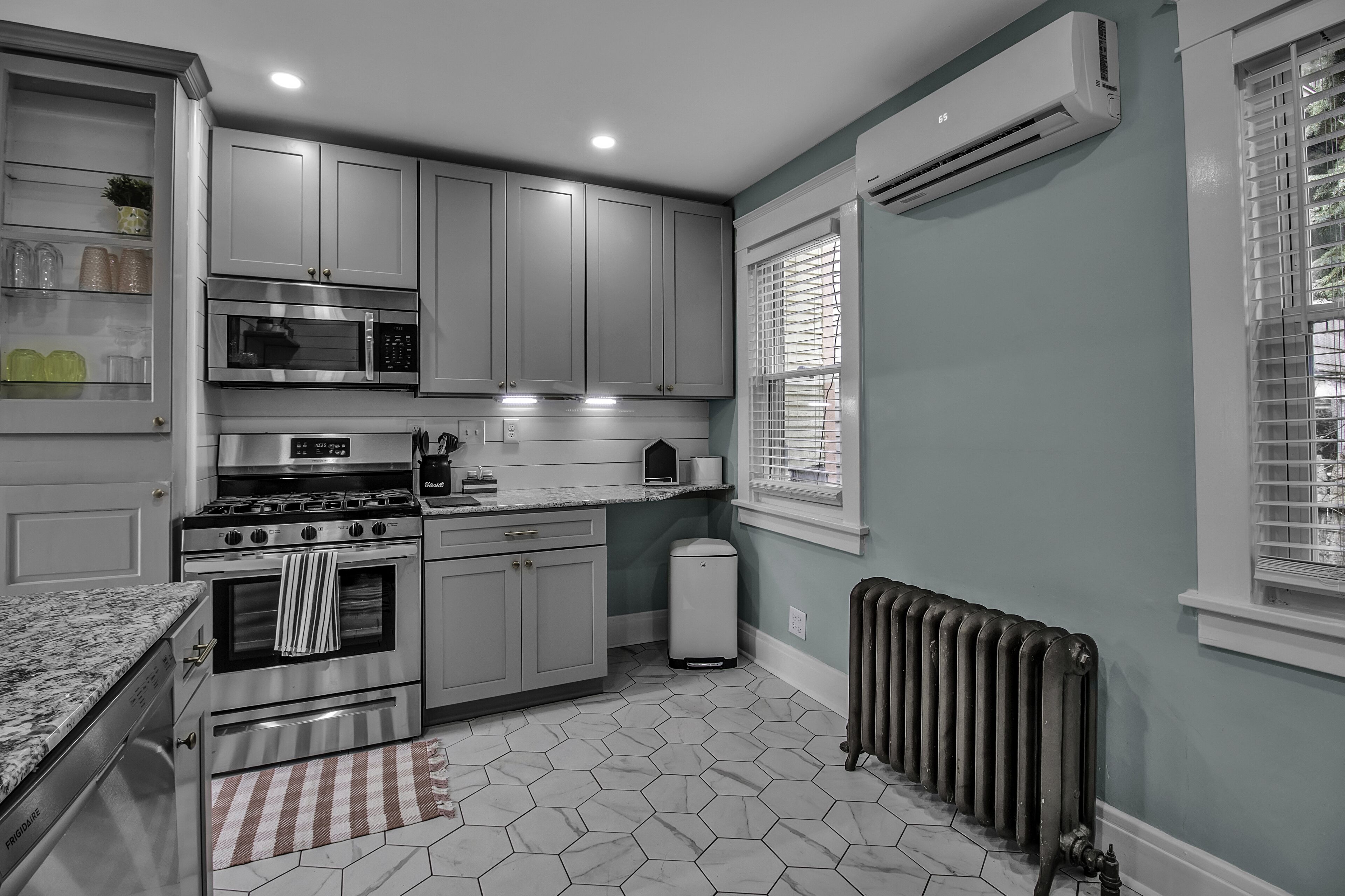 Remodeled historical bungalow in the heart of Allentown