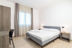 Room - Solemar Sicilia   Multi Suite  Deluxe 6.2 (Palermo)