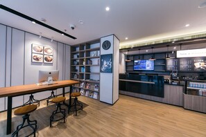 Pemandangan dari hartanah