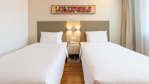 Unclassified image, 2 of 32, button - Hanting Hotel (Dalian)