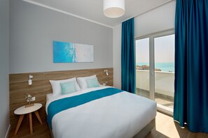 Family Suite, Sea View | In-room safe, desk, soundproofing, free WiFi - Larimar (Becici)