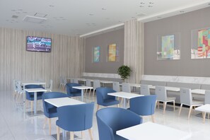 Tägliches inbegriffenes Frühstücksbuffet