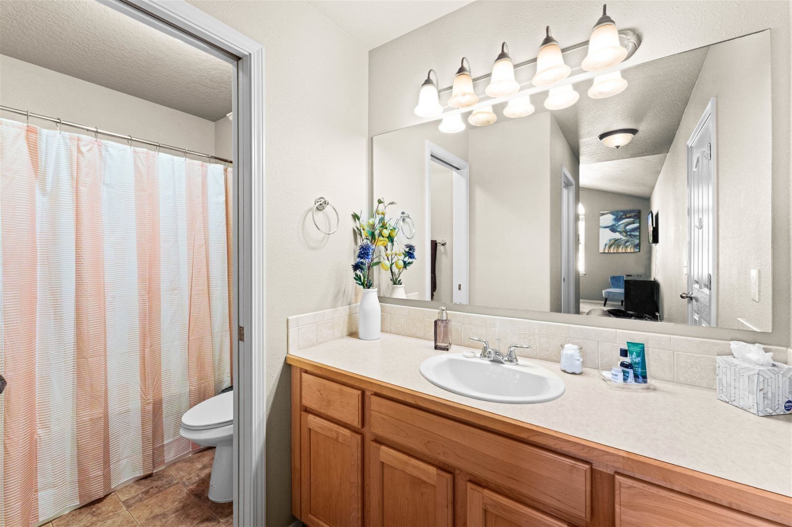 Perfect Boise Getaway with Greenbelt Access