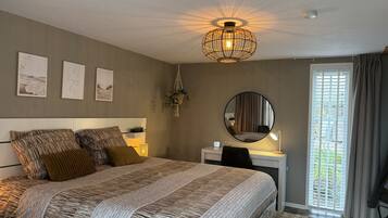 2 dormitorios, cuna de viaje, wifi gratis y ropa de cama