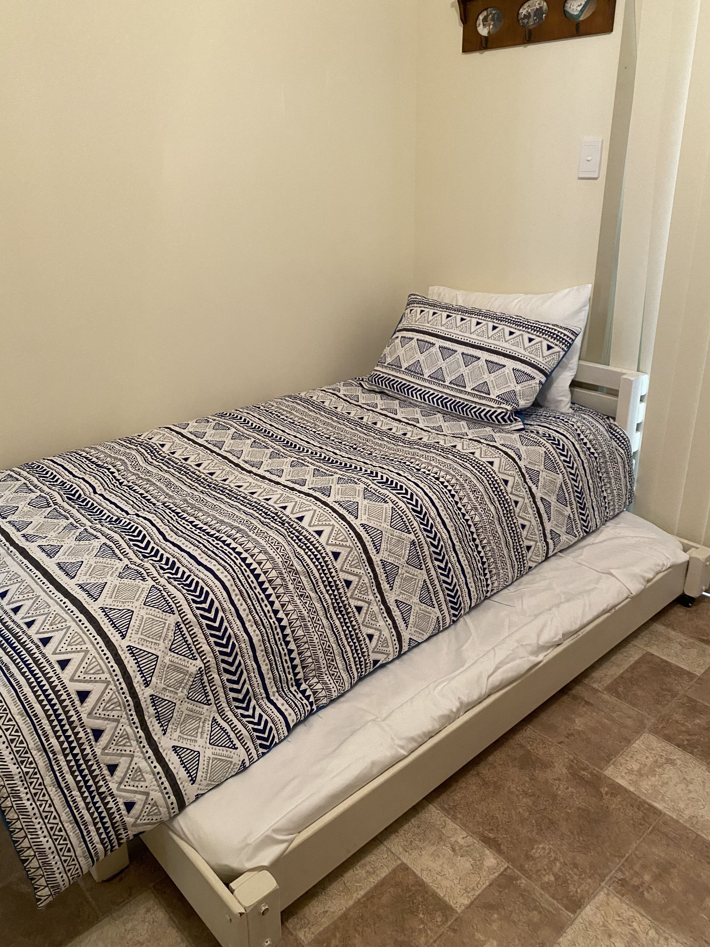 Aggies is a 2 bedroom cottage in a semi rural part of Goolwa. Close to the river — image 8