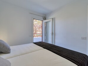 2 chambres, fer et planche Ă repasser, Wi-Fi gratuit, draps fournis