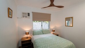 2 chambres, fer et planche Ă repasser, draps fournis