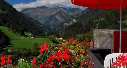 Apartment 'Residence Pichler 3' with Mountain View, Balconies & Wi-Fi