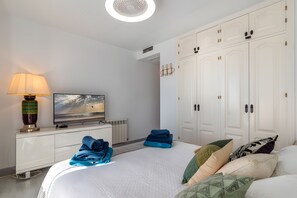 2 Schlafzimmer, Bügeleisen/Bügelbrett, kostenloses WLAN, Bettwäsche
