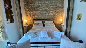 1 chambre, fer et planche Ă  repasser, Wi-Fi gratuit, draps fournis