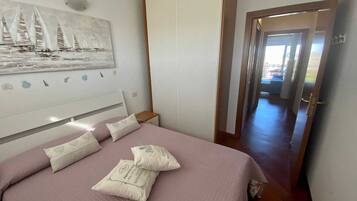 1 Schlafzimmer, Bügeleisen/Bügelbrett, kostenloses WLAN, Bettwäsche