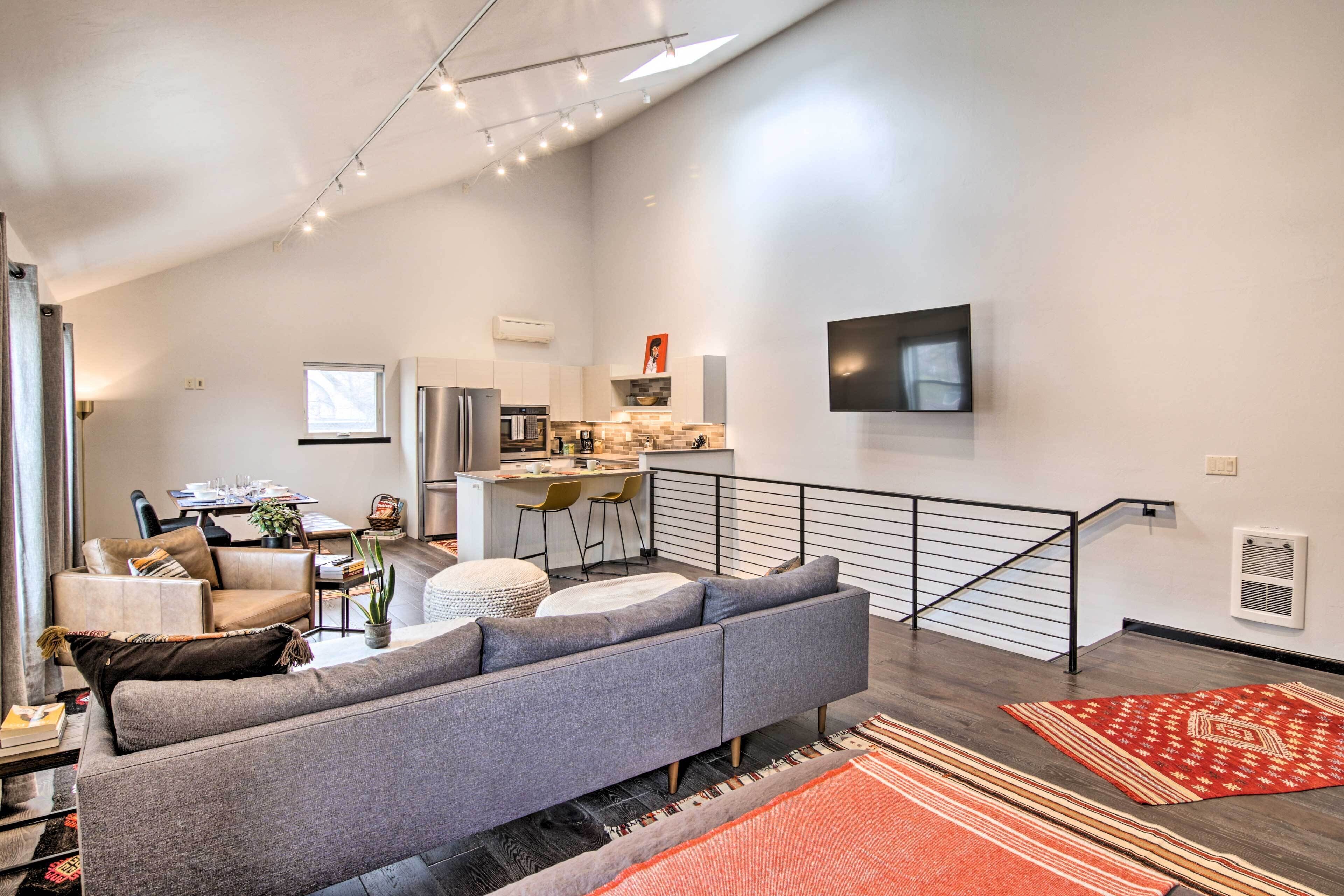Contemporary-Boho Loft in Downtown Livingston!