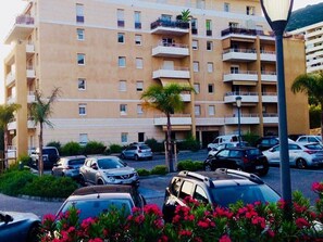 Exterior - Apartment with terrace - 4 guests (Ajaccio)