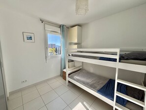 2 bedrooms, free WiFi, bed sheets