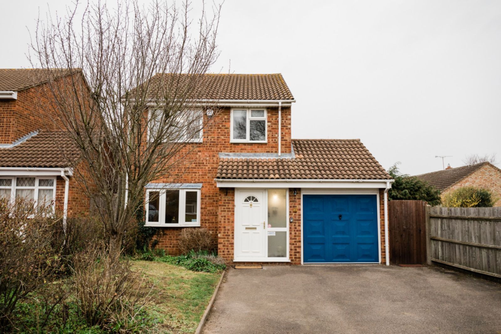 Jowitt Avenue | Detached House | Parking & Garden | eco-Short Term Let by SILVA