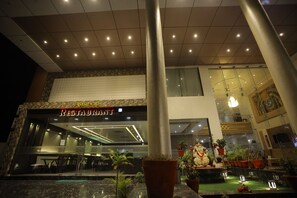 Restaurant - The Grand Astoria Somnath (Veraval)