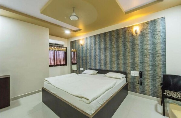 Royal Double Room