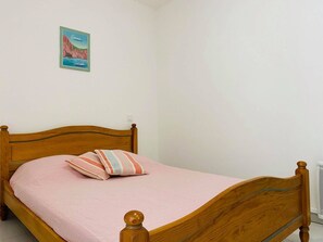 1 chambre, draps fournis