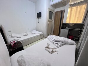 3 bedrooms - Enjoy the authentic Egyptian hospitality by staying  with us (Giza)