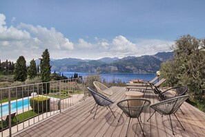 Terrace/patio - Villa Fuzzys - Old farmhouse (Malcesine)