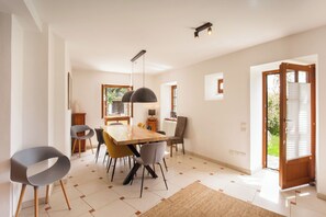 Dining - Villa Fuzzys - Old farmhouse (Malcesine)