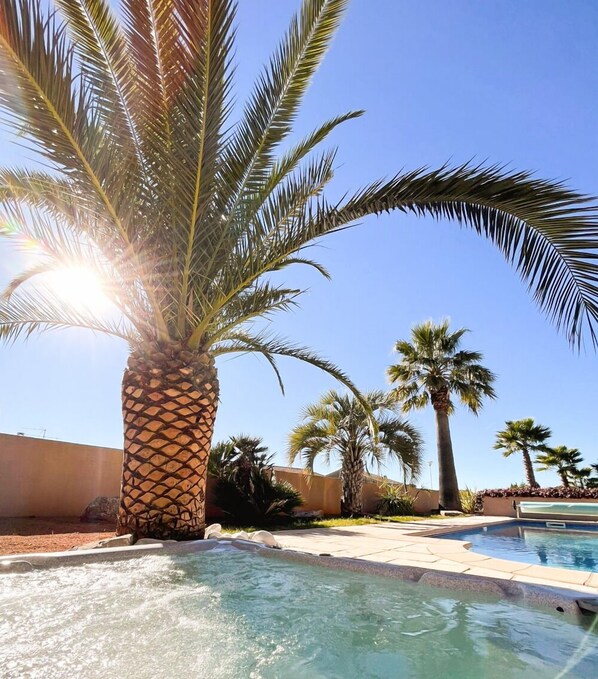 Piscine extérieure