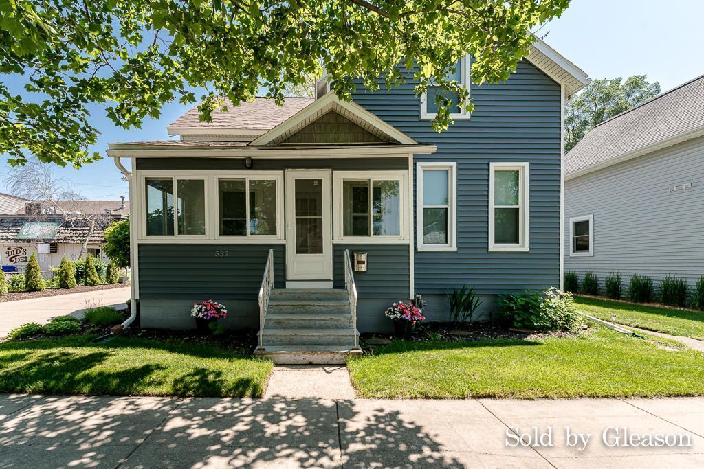 Perfect 2 Bedroom Downtown Grand Haven