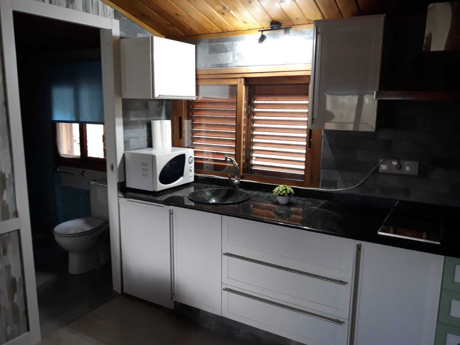 Wooden cabin for 2 people in the Sierra del Segura