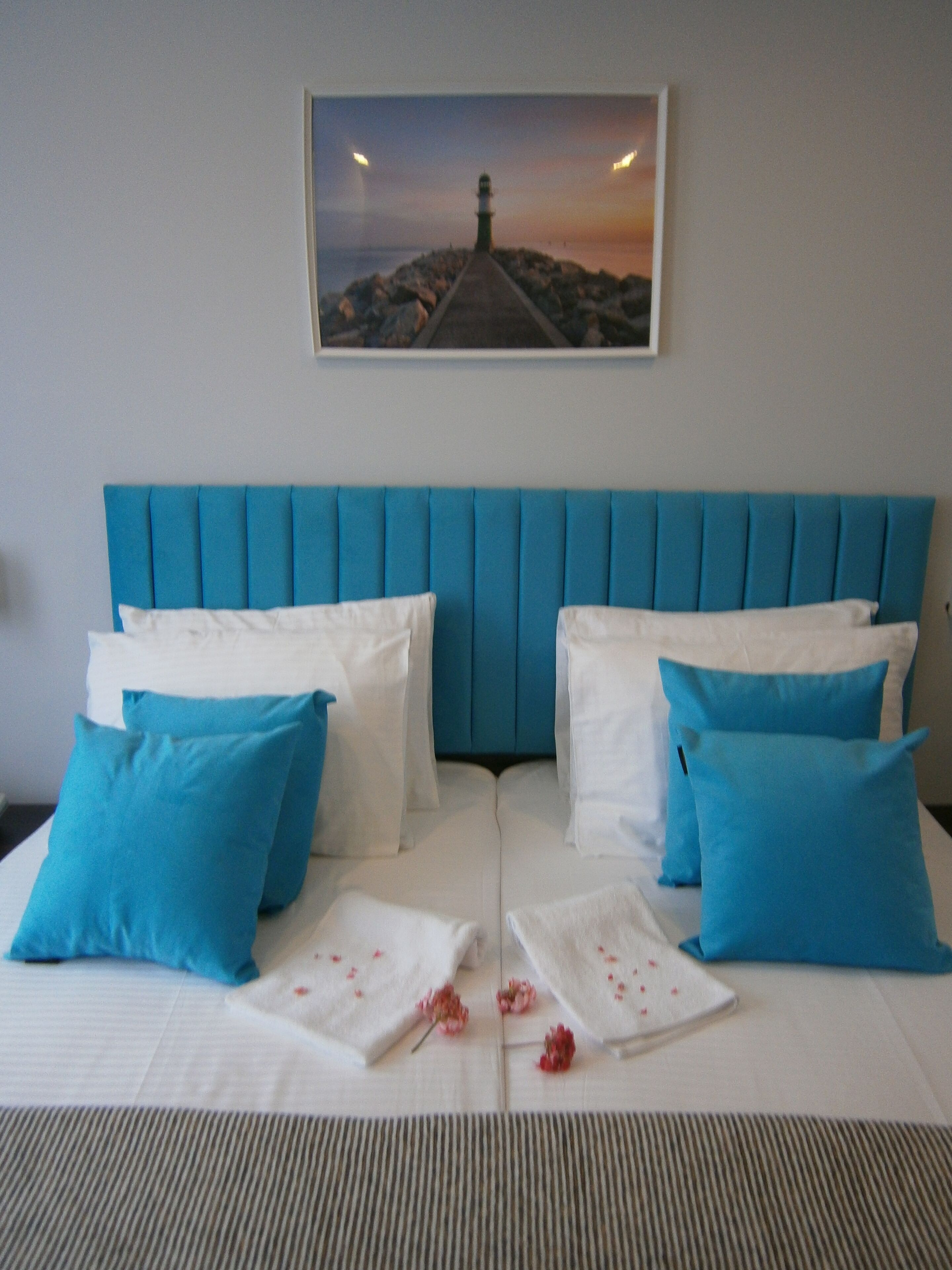 Habitación estándar con 1 cama doble o 2 individuales | Sábanas de algodón egipcio, ropa de cama de alta calidad, minibar