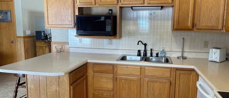 Oven, stovetop, dishwasher, toaster