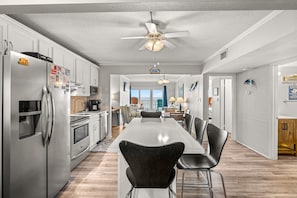 Fridge, microwave, oven, stovetop - DL403 Tranquility Shore by First Flight Rentals (Nags Head)