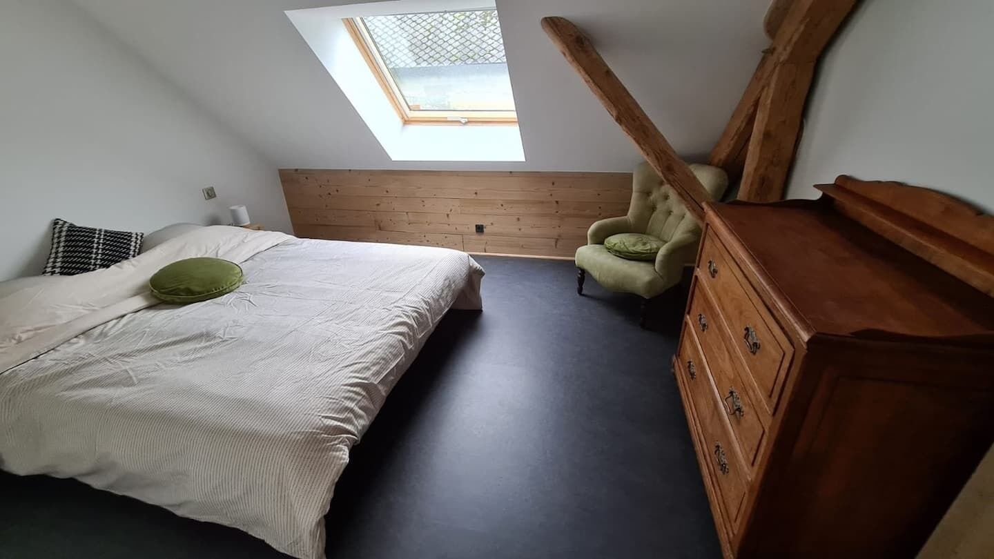 Gite old farmhouse Baujue 4/10 people heart of the village