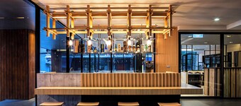 Raveevan Hotel Santidham