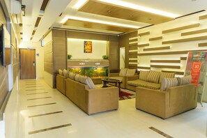 Reception - Hotel Mirage Regency (Kathmandu)