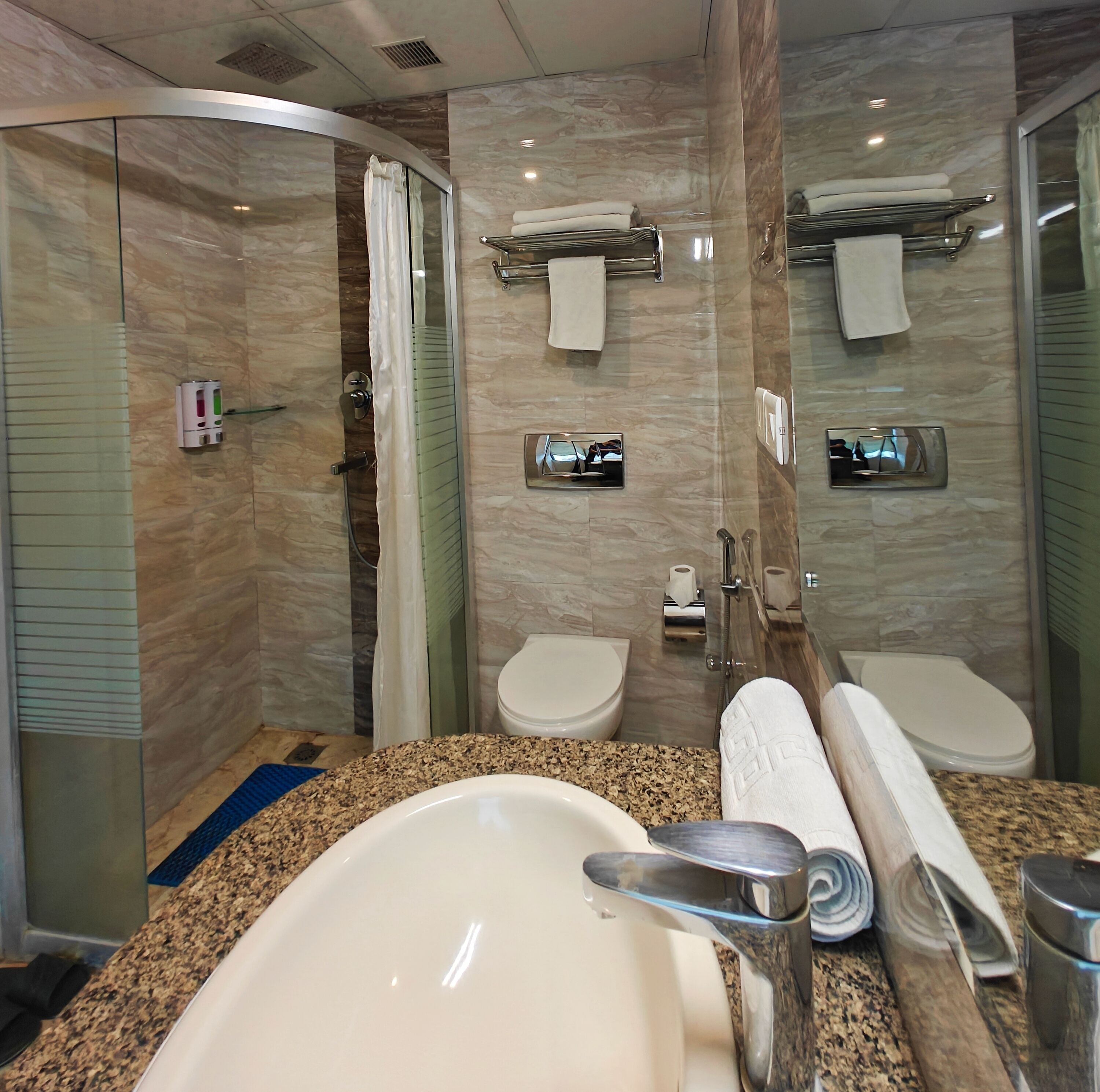 Foto - Hotel Mirage Regency