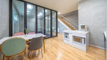 Basic Room, 2 Bedrooms (Adong) | 1 bedroom, free WiFi