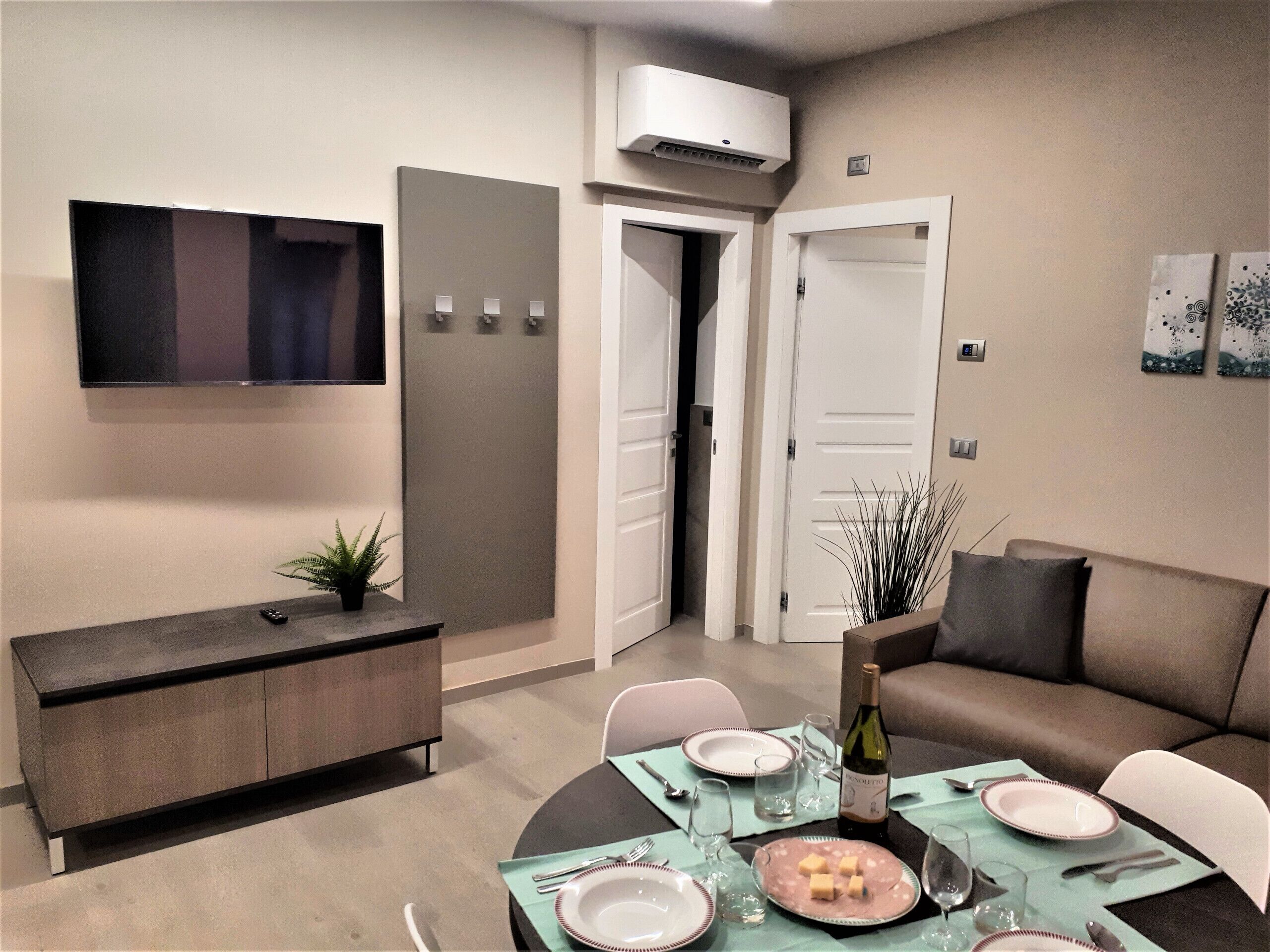 Smart Apartment Maggiore - Affitti Brevi Italia