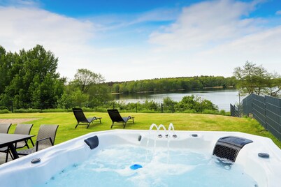 Vacation home at Lake Trams 