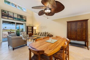 Interior - Luxury Condo at Golf Villas J23, Upgraded Appliances, Soaking Tub and BBQ (Kamuela)