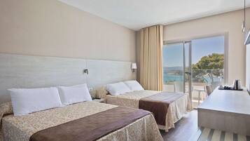 Minibar, escritorio, wifi gratis y ropa de cama
