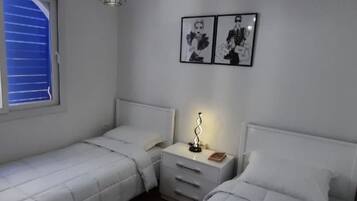 2 quartos, ferros/tábuas de passar roupa, Wi-Fi de cortesia