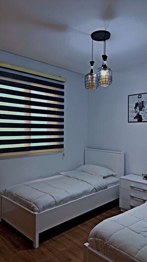 2 chambres, fer et planche Ă repasser, Wi-Fi gratuit, draps fournis